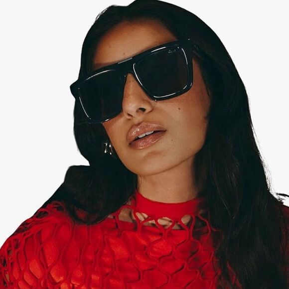 NWT QUAY Prescription Sunglasses “Name Drop” Chocolate Frame/ Dark Choc Lens - Picture 8 of 9